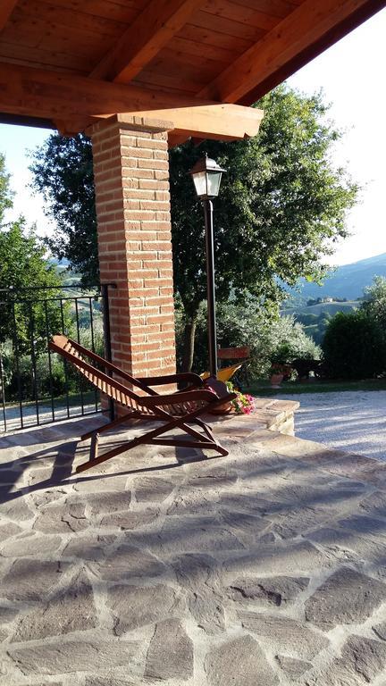 Agriturismo Il Melo Valfabbrica 外观 照片